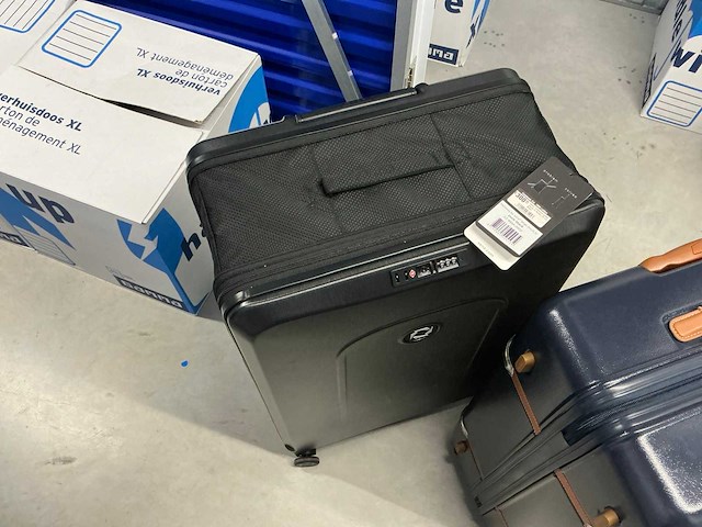 Partij lederwaren (dames en heren tassen/portefeuilles) - afbeelding 25 van  72