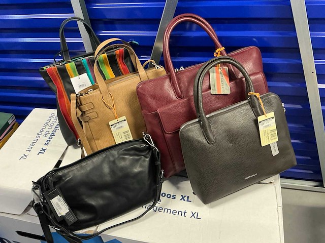 Partij lederwaren (dames en heren tassen/portefeuilles) - afbeelding 60 van  72