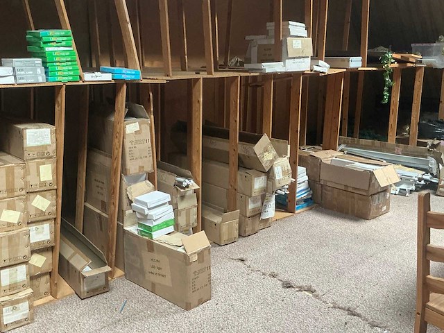 Partij ledverlichting, armaturen en ledspots o.a. hlg - afbeelding 11 van  46