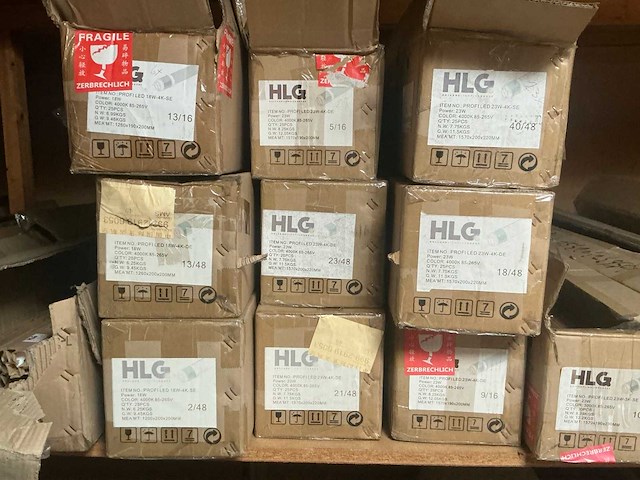 Partij ledverlichting, armaturen en ledspots o.a. hlg - afbeelding 15 van  46