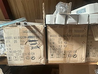 Partij ledverlichting, armaturen en ledspots o.a. hlg - afbeelding 30 van  46