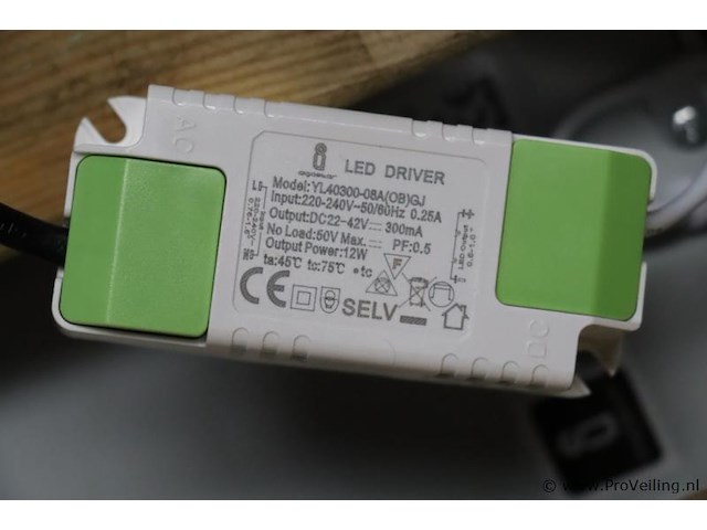 Partij ledverlichting, diverse merken o.a. philips & aigostar led panel light - afbeelding 7 van  8