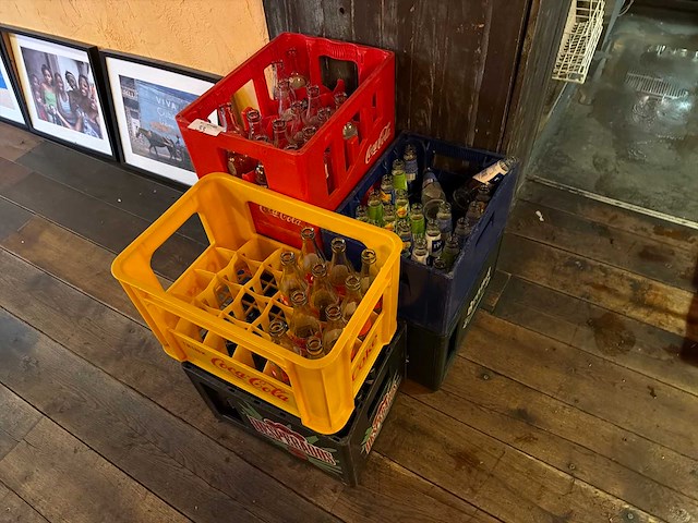 Partij leeggoed - afbeelding 2 van  3