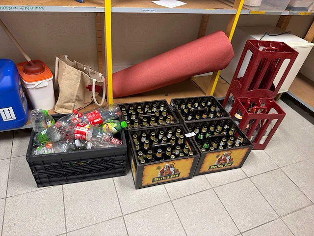 Partij leeggoed - afbeelding 1 van  5