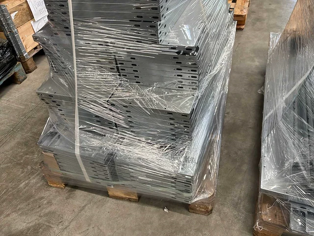 Partij legbordstelling materiaal - afbeelding 3 van  8