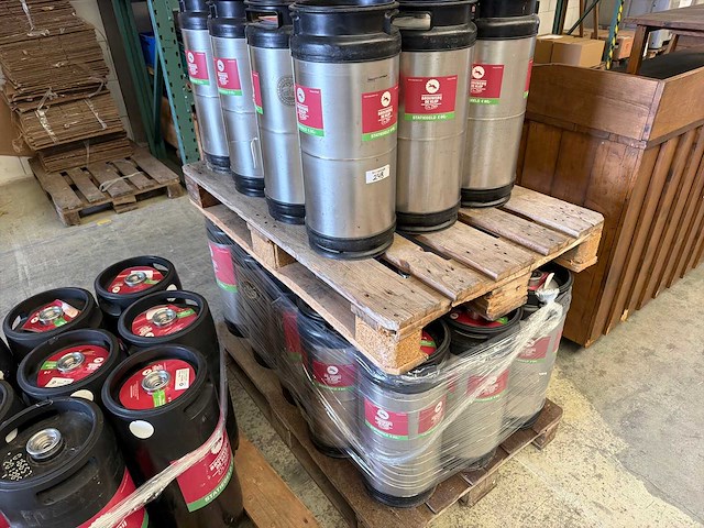Partij lege bier fusten (37x) - afbeelding 3 van  3