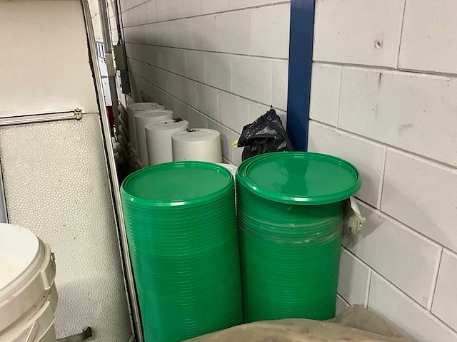 Partij lege emmers (23 liter) - afbeelding 3 van  3