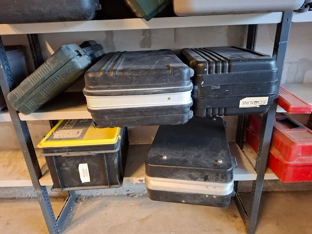 Partij lege gereedschapsboxen o.a. makita, bosch - afbeelding 6 van  10