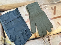 Partij legerhandschoenen - afbeelding 1 van  4