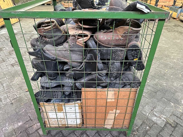 Partij legerkisten - afbeelding 4 van  5