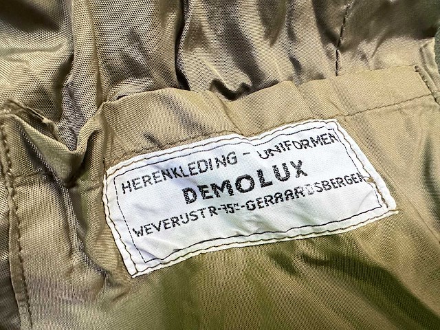 Partij legerkleding - afbeelding 7 van  7