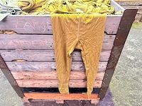 Partij legerondergoed - afbeelding 2 van  3