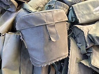 Partij legertassen en foedralen - afbeelding 3 van  7