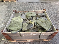 Partij legertassen - afbeelding 2 van  4