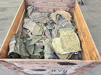 Partij legertassen - afbeelding 1 van  4