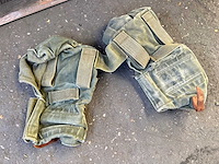 Partij legertassen - afbeelding 2 van  3