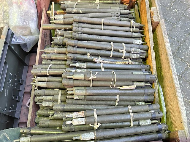 Partij legertent onderdelen - afbeelding 2 van  6