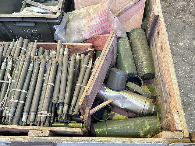 Partij legertent onderdelen - afbeelding 5 van  6