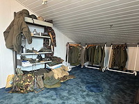 Partij legeruitrusting - afbeelding 1 van  9