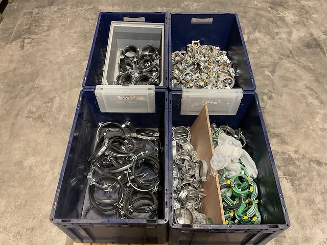 Partij leidingbeugels - afbeelding 1 van  5