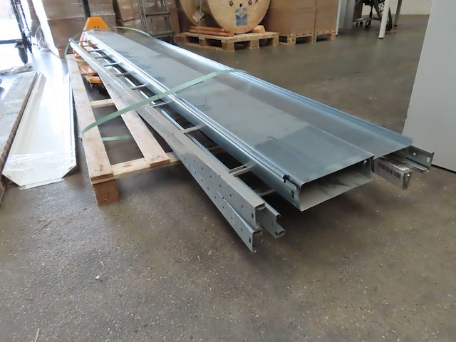 Partij lengte installatiemateriaal - afbeelding 5 van  5