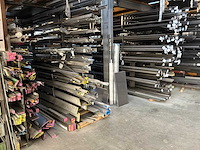 Partij lengte materiaal - afbeelding 2 van  22