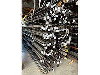 Partij lengte materiaal - afbeelding 9 van  22