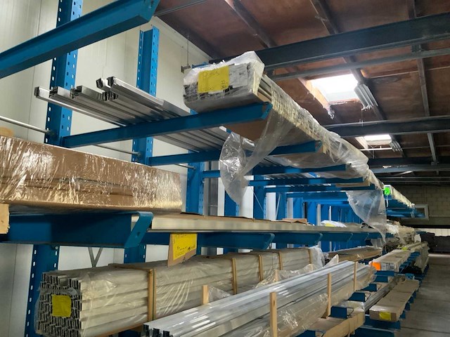 Partij lengtes aluminium profielen - afbeelding 11 van  11