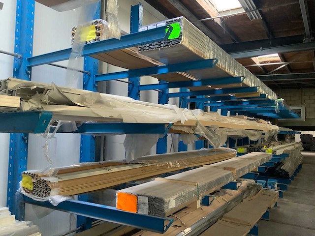Partij lengtes aluminium profielen - afbeelding 10 van  11