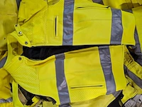 Partij leren jassen (zonder mouwen) - afbeelding 3 van  8