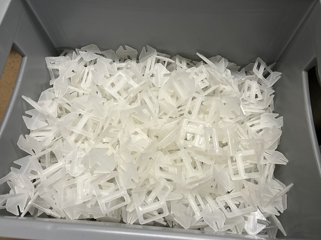 Partij levelling clips, tegelclips w.o. rubi, straxxo - afbeelding 8 van  11