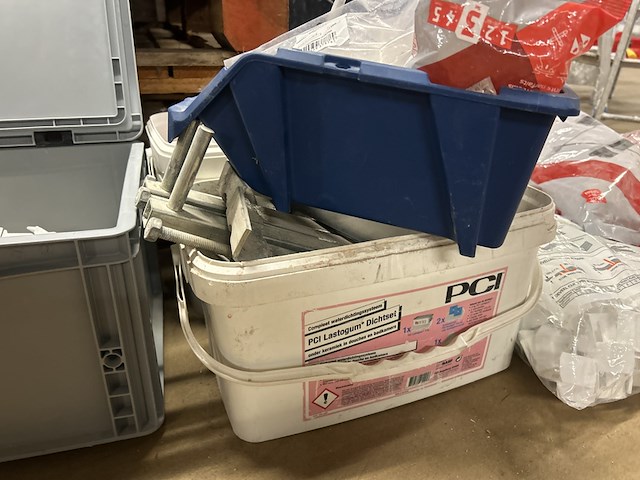 Partij levelling clips, tegelclips w.o. rubi, straxxo - afbeelding 11 van  11