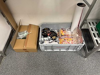 Partij levensmiddelen - afbeelding 3 van  5