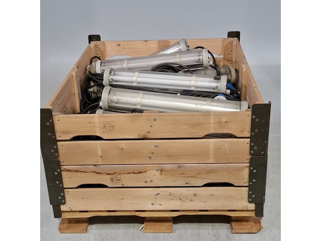 Partij lichtarmaturen - afbeelding 1 van  7