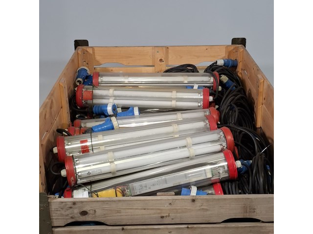 Partij lichtarmaturen - afbeelding 2 van  6