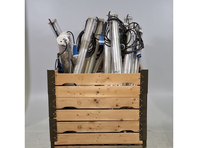 Partij lichtarmaturen - afbeelding 1 van  7