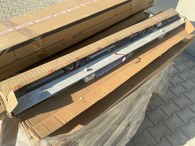 Partij lichtarmatuur onderdelen - afbeelding 1 van  1