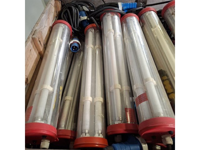 Partij lichtbakken - afbeelding 18 van  26