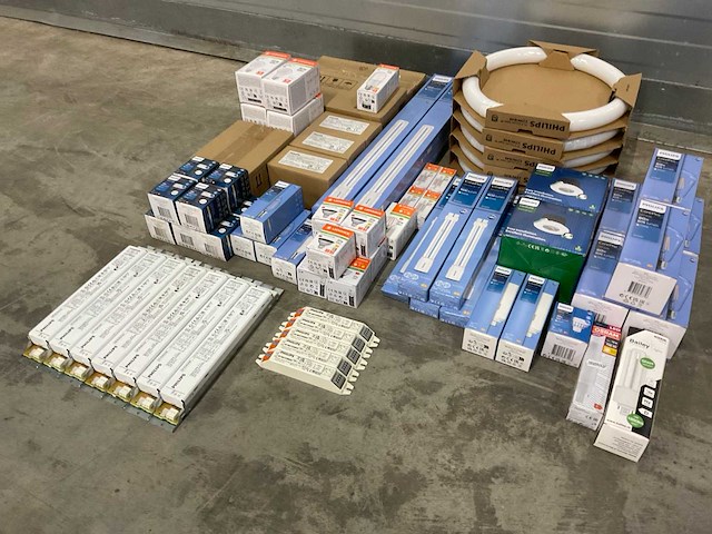 Partij lichtbronnen (101x) - afbeelding 1 van  7