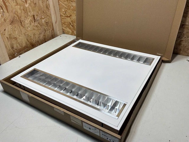 Partij lichtbronnen, wandlampen & spots - afbeelding 15 van  18