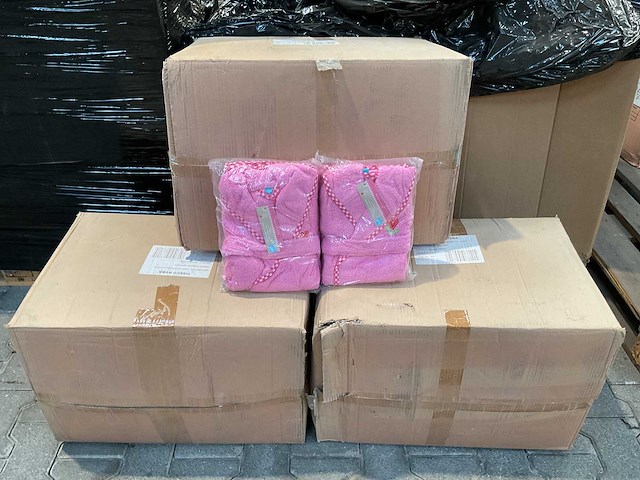 Partij lief badjassen roze (90x) - afbeelding 2 van  4