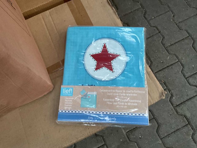 Partij lief dekbedovertrek + 1 kussensloop - blauw (50x) - afbeelding 2 van  5