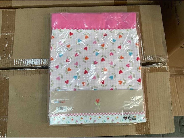 Partij lief dekbedovertrek + 1 kussensloop - roze (55x) - afbeelding 1 van  5