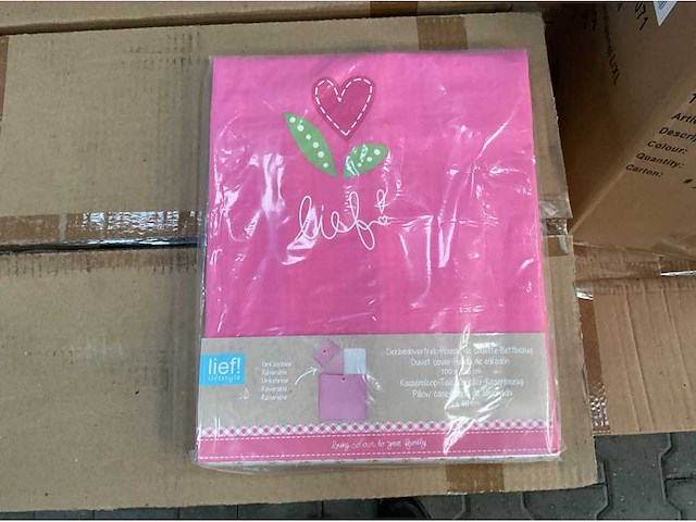 Partij lief dekbedovertrek + 1 kussensloop - roze (70x) - afbeelding 3 van  5