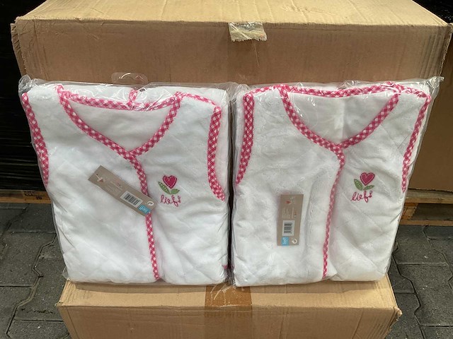 Partij lief slaapzakken wit (50x) - afbeelding 2 van  4