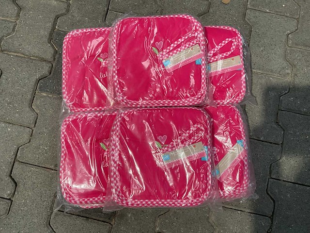 Partij lief spuugdoeken rood (100x) - afbeelding 2 van  4