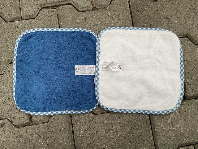 Partij lief spuugdoeken wit/blauw (32x) - afbeelding 4 van  4