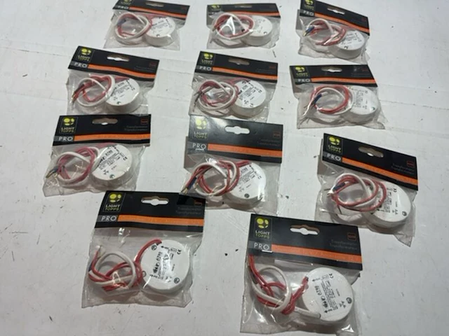 Partij light topps transformatoren elektrisch rond 60va klein - afbeelding 2 van  4