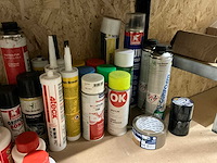 Partij lijm, kit en purschuim - afbeelding 3 van  4