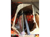 Partij lijmklemmen en zaagbeugels - afbeelding 3 van  4